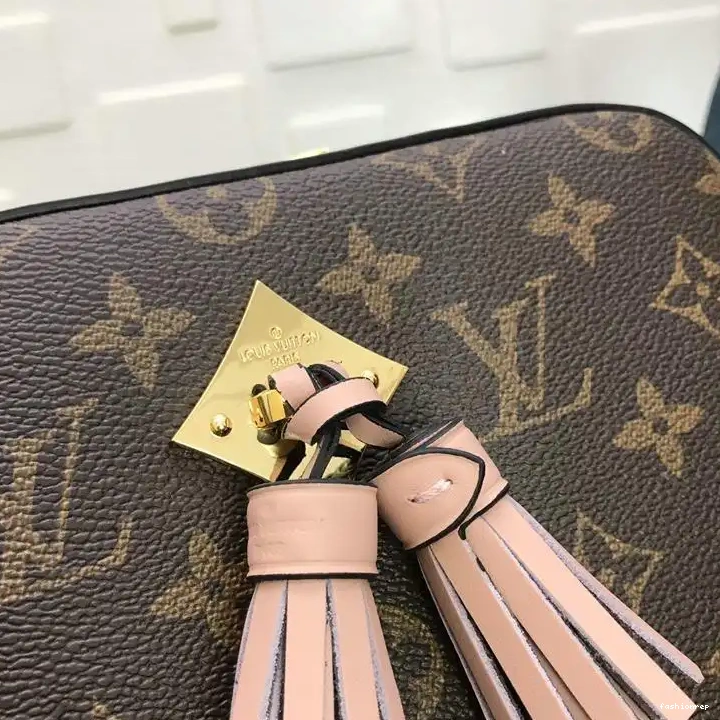 Fashionrepsfam ru LV Bags 19T1L0069 0511